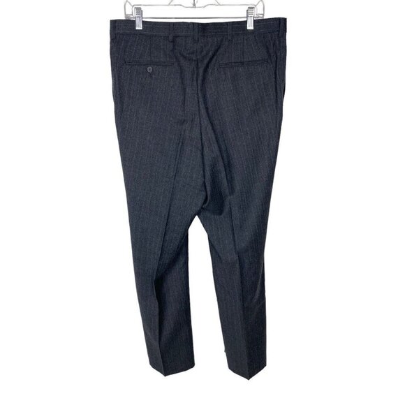 C&R Clothiers 2 Piece Suit 44R/36W Grey Pinstripe 2 Button Single Vent Jacket - Picture 14 of 16